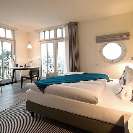 Am & Hotel