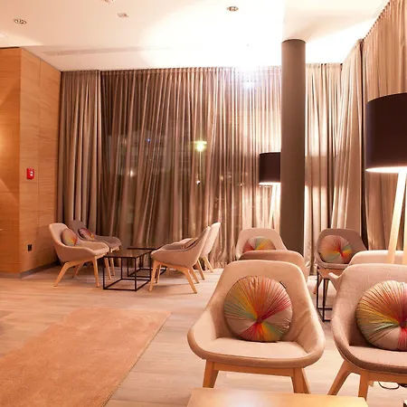 Am & Hotel