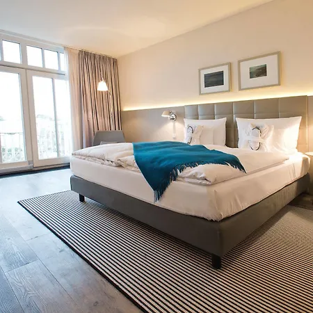 Am & 4* Binz